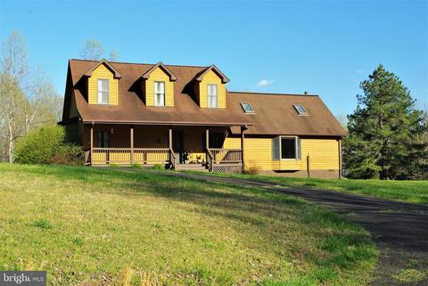 11 Gaschs Ln, Castleton, VA 22716 photo 2