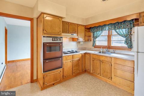 436 Castleton View Rd, Castleton, VA 22716 photo 15