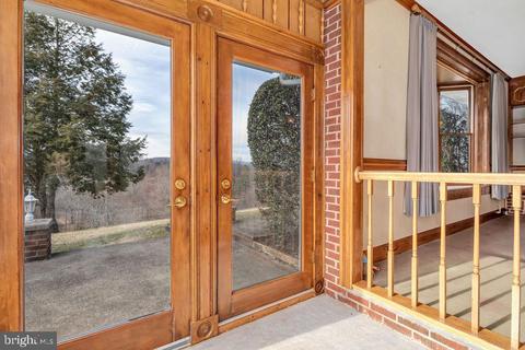 436 Castleton View Rd, Castleton, VA 22716 photo 8