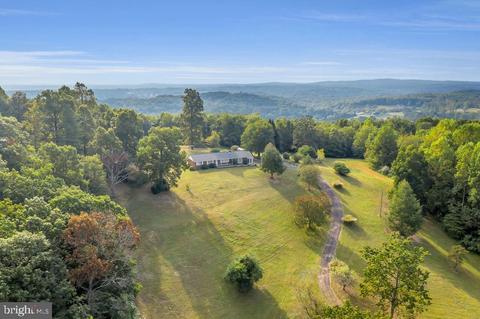 436 Castleton View Rd, Castleton, VA 22716 photo 1