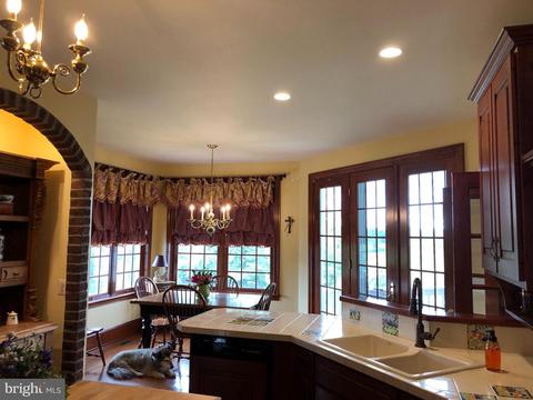 37 Ladybrook Ln, Washington, VA photo 14