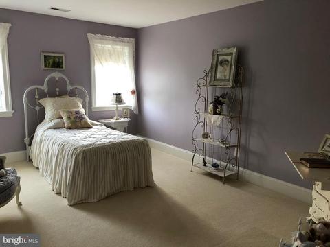 37 Ladybrook Ln, Washington, VA photo 35