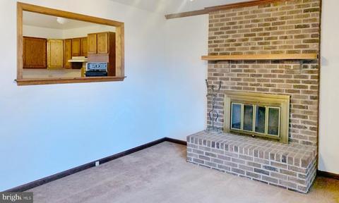 95 Castle Mountain Rd, Castleton, VA 22716 photo 6