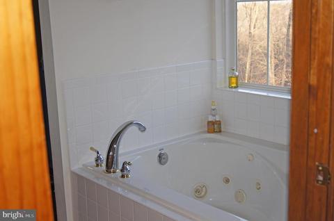 794 Turkey Ridge Rd, Castleton, VA 22716 photo 20