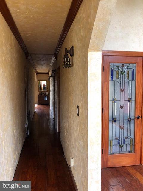 882 Scrabble Rd, Castleton, VA 22716 photo 7