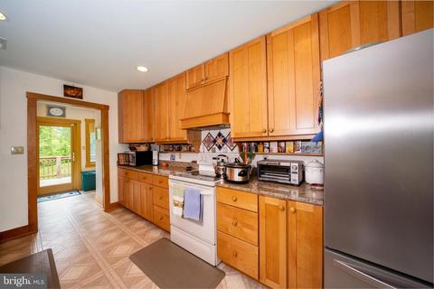 207 Grand View Rd, Washington, VA 22747 photo 14