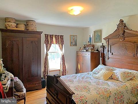 12233 Grindstone Rd, Boston, VA 22713 photo 5