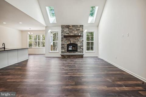 365 Castleton View Rd, Castleton, VA 22716 photo 4