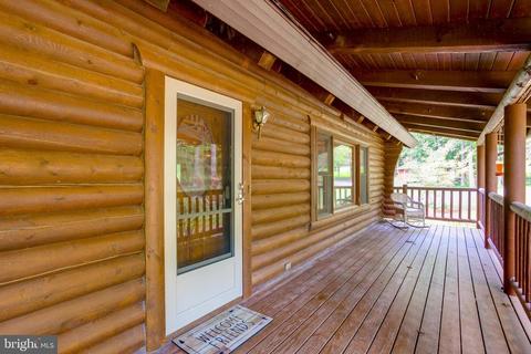 42 Blossom Lake Ln, Castleton, VA 22716 photo 7