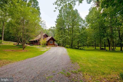 42 Blossom Lake Ln, Castleton, VA 22716 photo 2