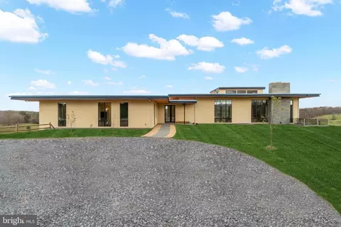226 Lizzie Mills Rd, Castleton, VA 22716 photo 20