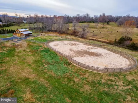 226 Lizzie Mills Rd, Castleton, VA 22716 photo 14