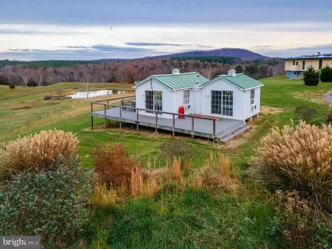 226 Lizzie Mills Rd, Castleton, VA 22716 photo 17