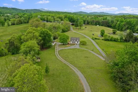 663 Aaron Mountain Rd, Castleton, VA 22716 photo 38
