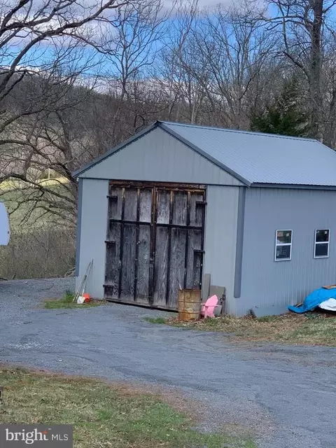 663 Aaron Mountain Rd, Castleton, VA 22716 photo 42