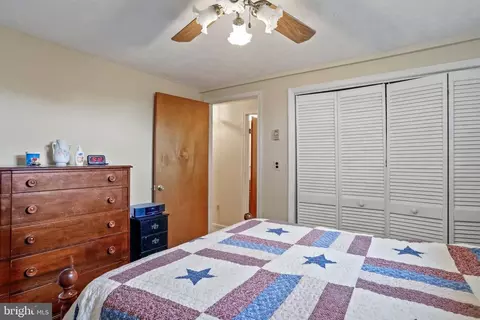 663 Aaron Mountain Rd, Castleton, VA 22716 photo 27
