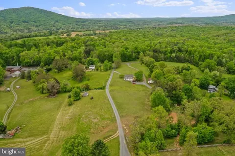 663 Aaron Mountain Rd, Castleton, VA 22716 photo 39