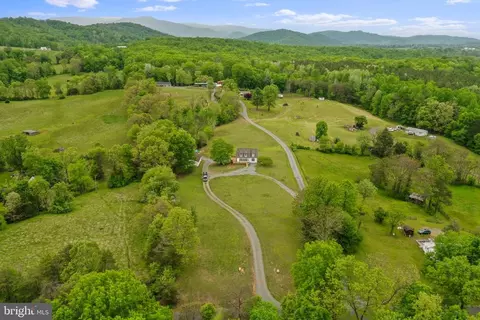 663 Aaron Mountain Rd, Castleton, VA 22716 photo 36