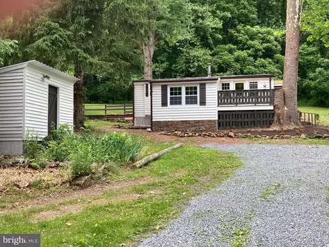 64 Mount Marshall Rd, Washington, VA 22747 photo 1
