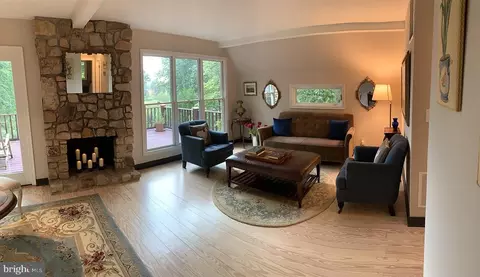 252 Castle Mountain Rd, Castleton, VA 22716 photo 18