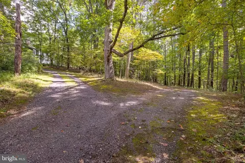 9 Aviator Ln, Castleton, VA 22716 photo 46