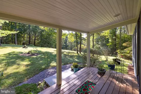 9 Aviator Ln, Castleton, VA 22716 photo 7