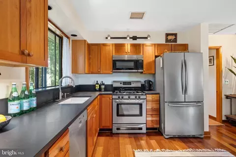 9 Aviator Ln, Castleton, VA 22716 photo 18