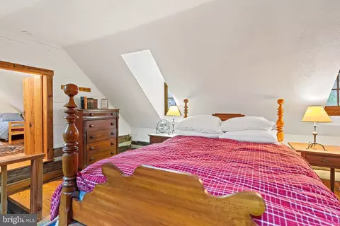 7 Rhododendron Ln, Castleton, VA 22716 photo 52