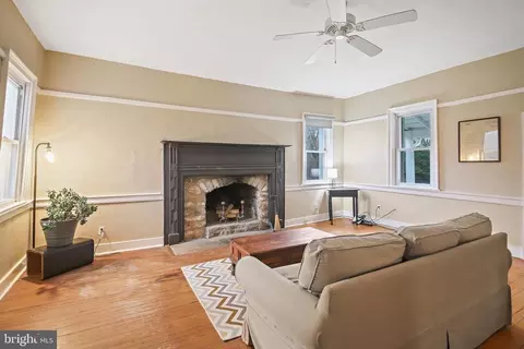 7 Rhododendron Ln, Castleton, VA 22716 photo 9