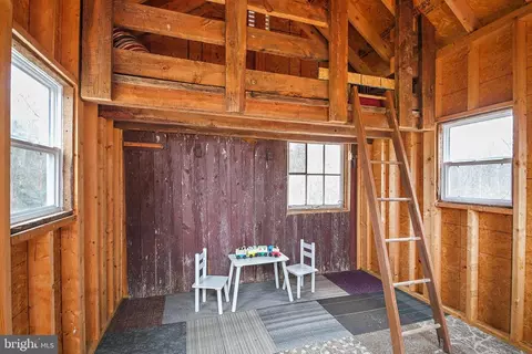 7 Rhododendron Ln, Castleton, VA 22716 photo 38
