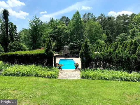 7 Rhododendron Ln, Castleton, VA 22716 photo 29