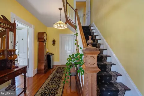 189 Main St, Washington, VA 22747 photo 6