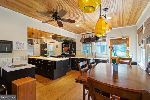 189 Main St, Washington, VA 22747 photo 11