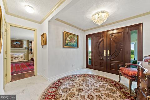 4 Windsor Lodge Ln, Flint Hill, VA 22627 photo 8
