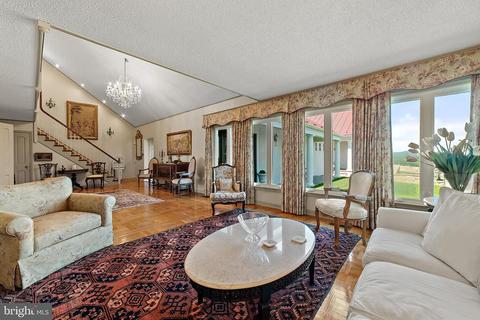 4 Windsor Lodge Ln, Flint Hill, VA 22627 photo 16