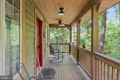 135 Apache Trl, Chester Gap, VA 22623 photo 35