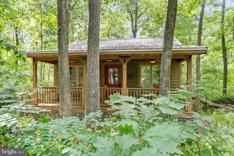 135 Apache Trl, Chester Gap, VA 22623 photo 33