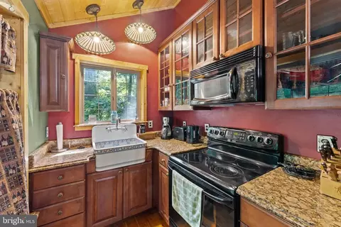 135 Apache Trl, Chester Gap, VA 22623 photo 36