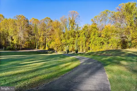 256 Hunters Rd, Washington, VA 22747 photo 8