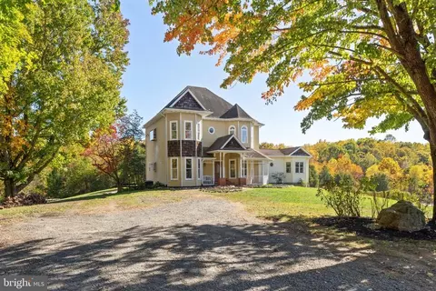 360 Viewtown Rd, Amissville, VA 20106