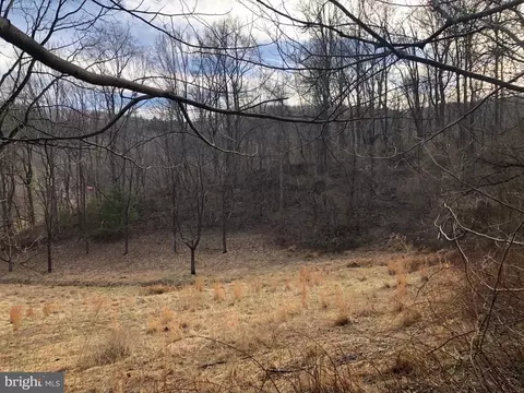 11659 Lee Hwy, Sperryville, VA 22740