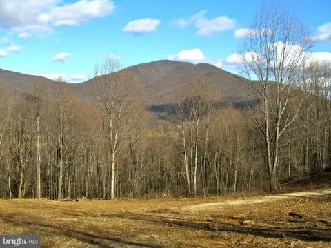 Old Ski Lodge Ln, Washington, VA