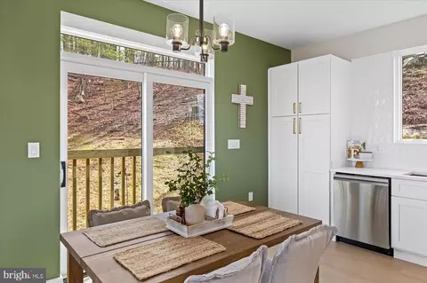 448 Castleton View Rd, Castleton, VA 22716 photo 15