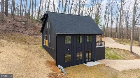 448 Castleton View Rd, Castleton, VA 22716 photo 7