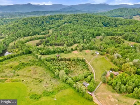 12288 Grindstone Ln, Boston, VA 22713 photo 4
