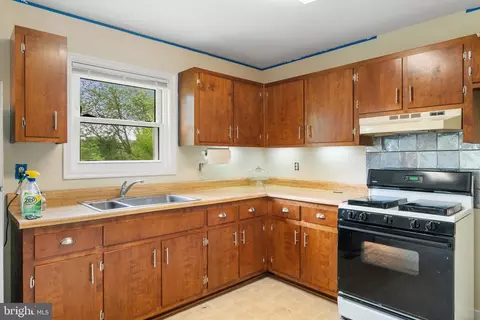 12288 Grindstone Ln, Boston, VA 22713 photo 17