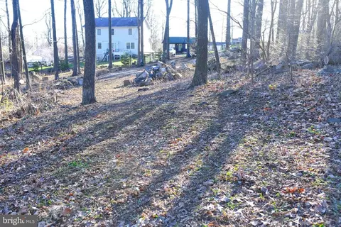 Apache Trl, Chester Gap, VA photo 3