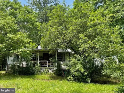 240 Whorton Hollow Rd, Castleton, VA 22716 photo 4