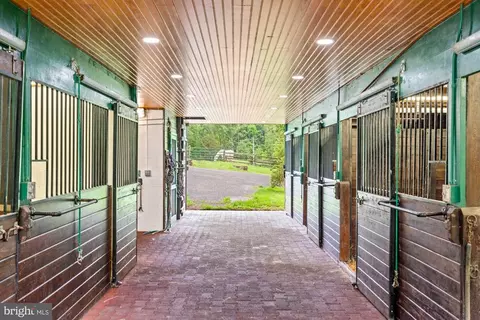501 Richmond Rd, Castleton, VA 22716 photo 75