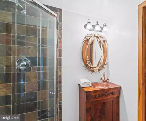 501 Richmond Rd, Castleton, VA 22716 photo 63